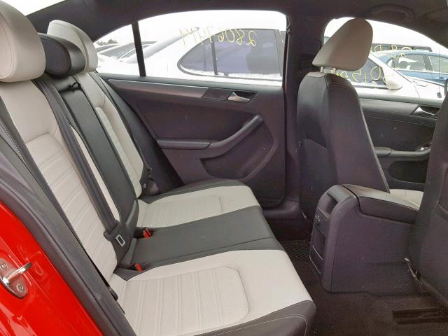 3VWD17AJ9GM275661