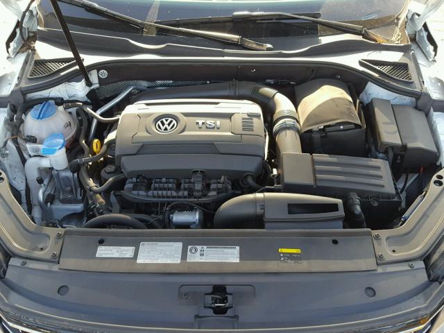 1VWDT7A38HC053627