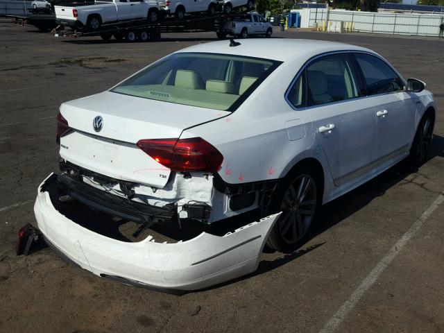 1VWDT7A38HC053627