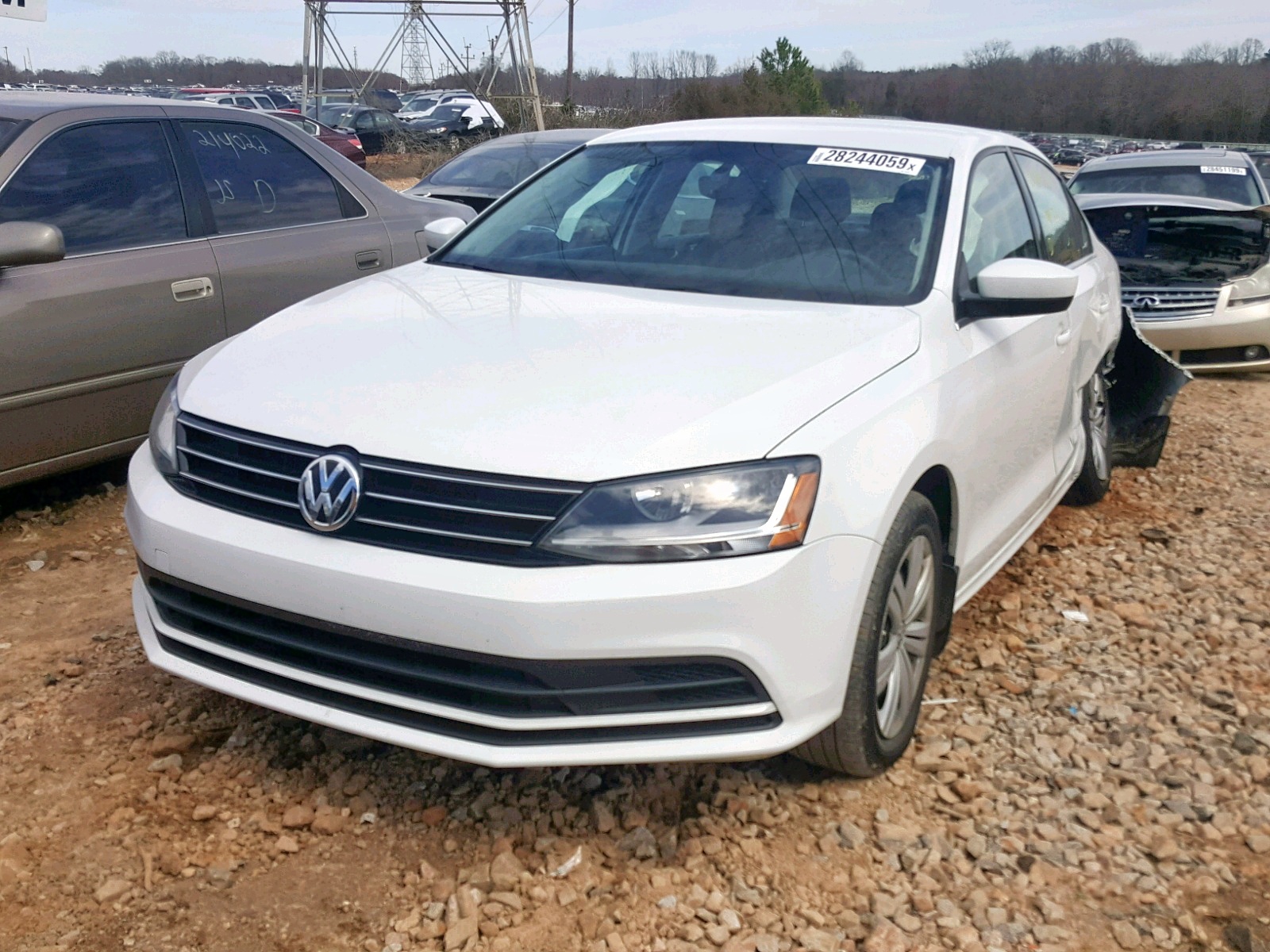 3VW2B7AJ8HM381623