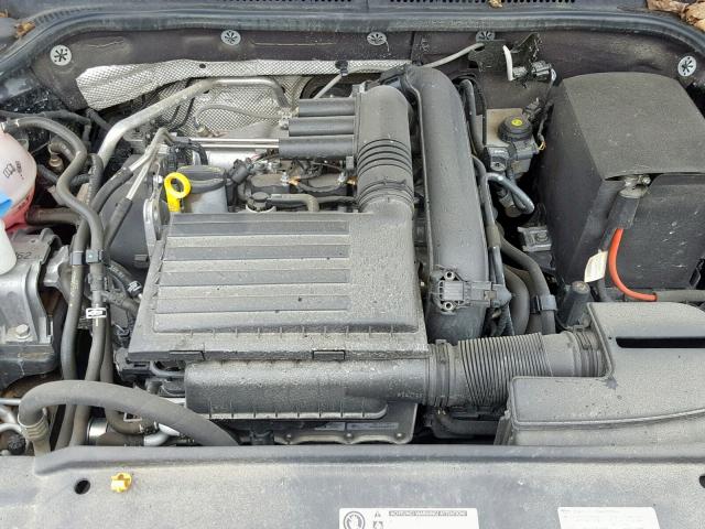 3VWB67AJ5HM251609