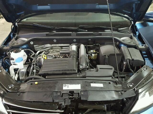 3VWDB7AJXHM358000