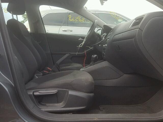3VW2K7AJ5BM390240