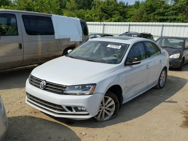 3VWDB7AJ8HM260096