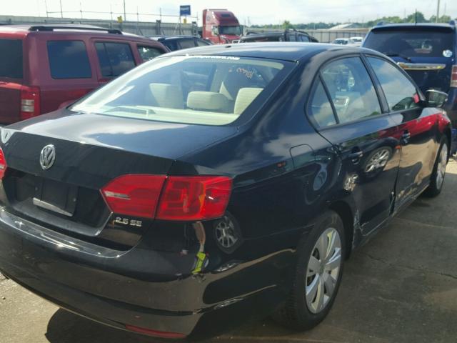 3VWDX7AJ3BM371308