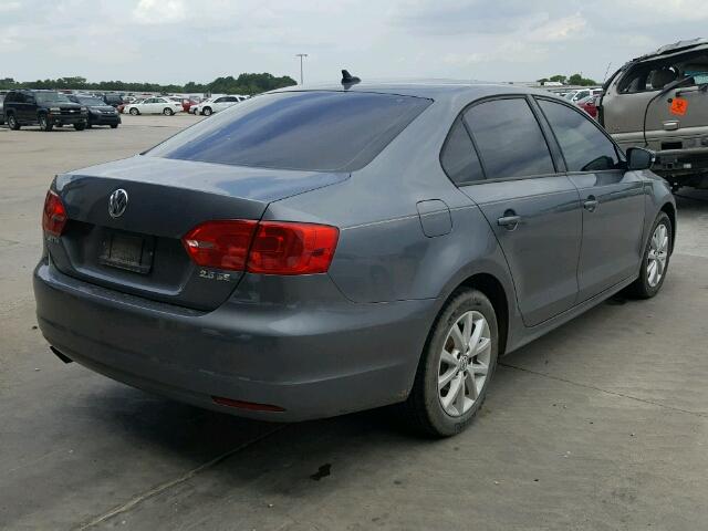 3VWDX7AJ0BM133349
