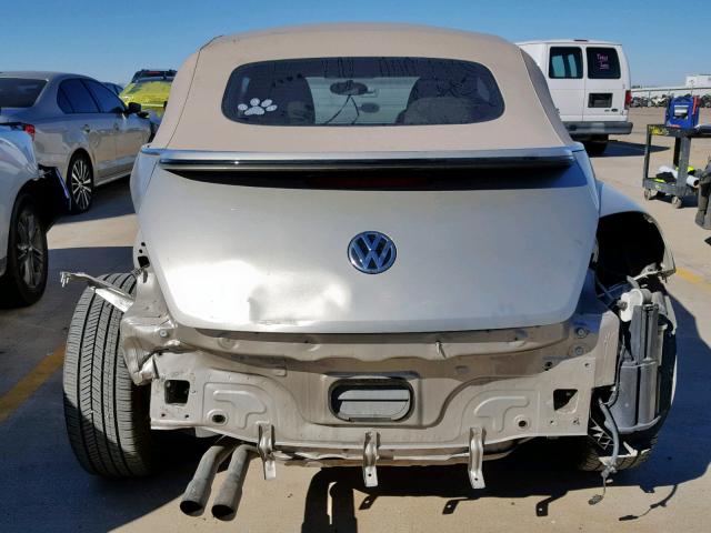 3VW517AT1FM819395