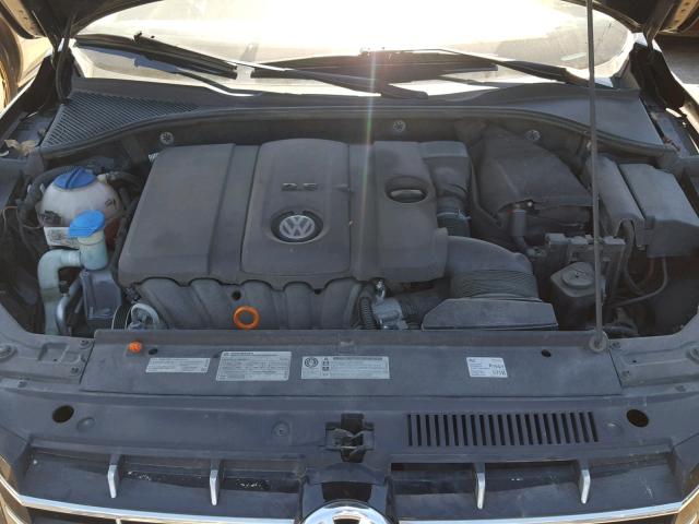 1VWCP7A37CC037749