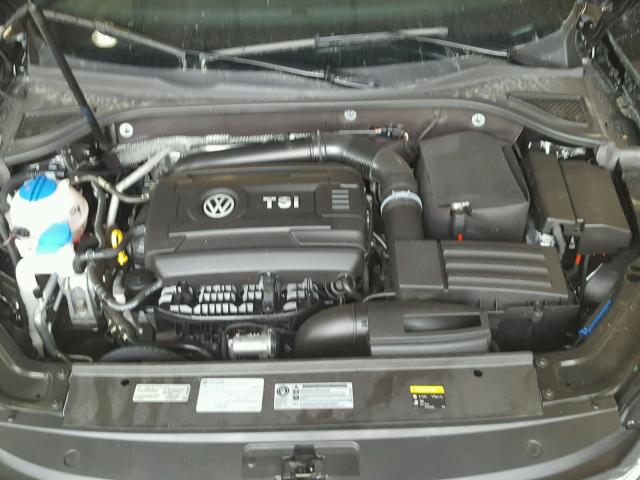 1VWBS7A30GC048740