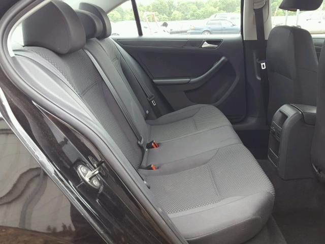 3VW2K7AJ1EM385962