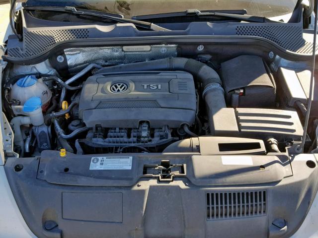 3VW517AT1FM819395