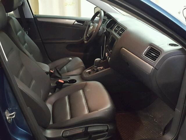 3VWDB7AJXHM358000