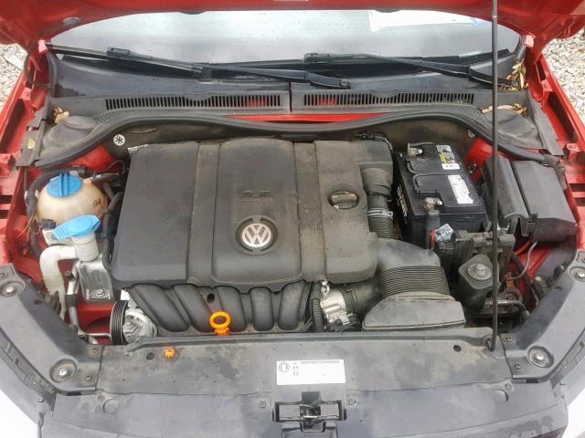 3VWDX7AJ9BM065889