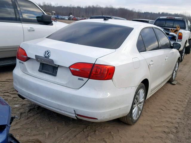 3VWL07AJ7EM211260