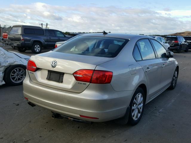 3VWDP7AJ8CM116624