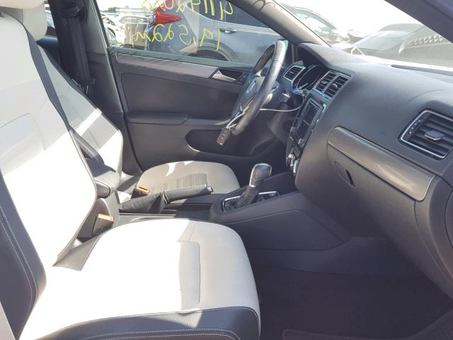 3VWD17AJ1GM412706