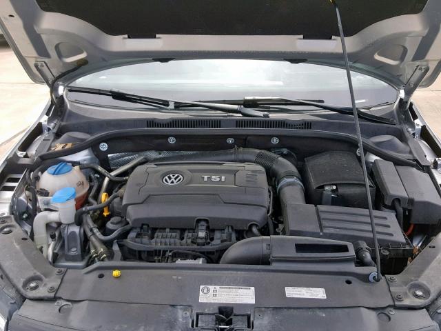3VWD17AJXFM286277