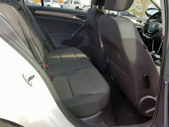 3VW017AU5HM514908