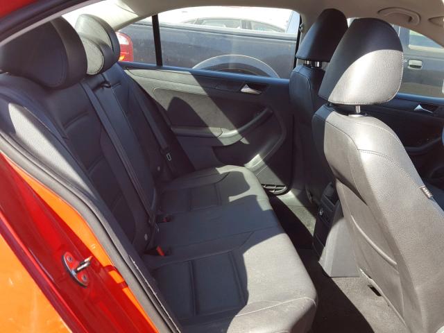 3VWDX7AJ6CM368856