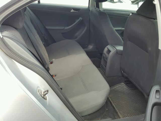 3VW2K7AJ0EM258121