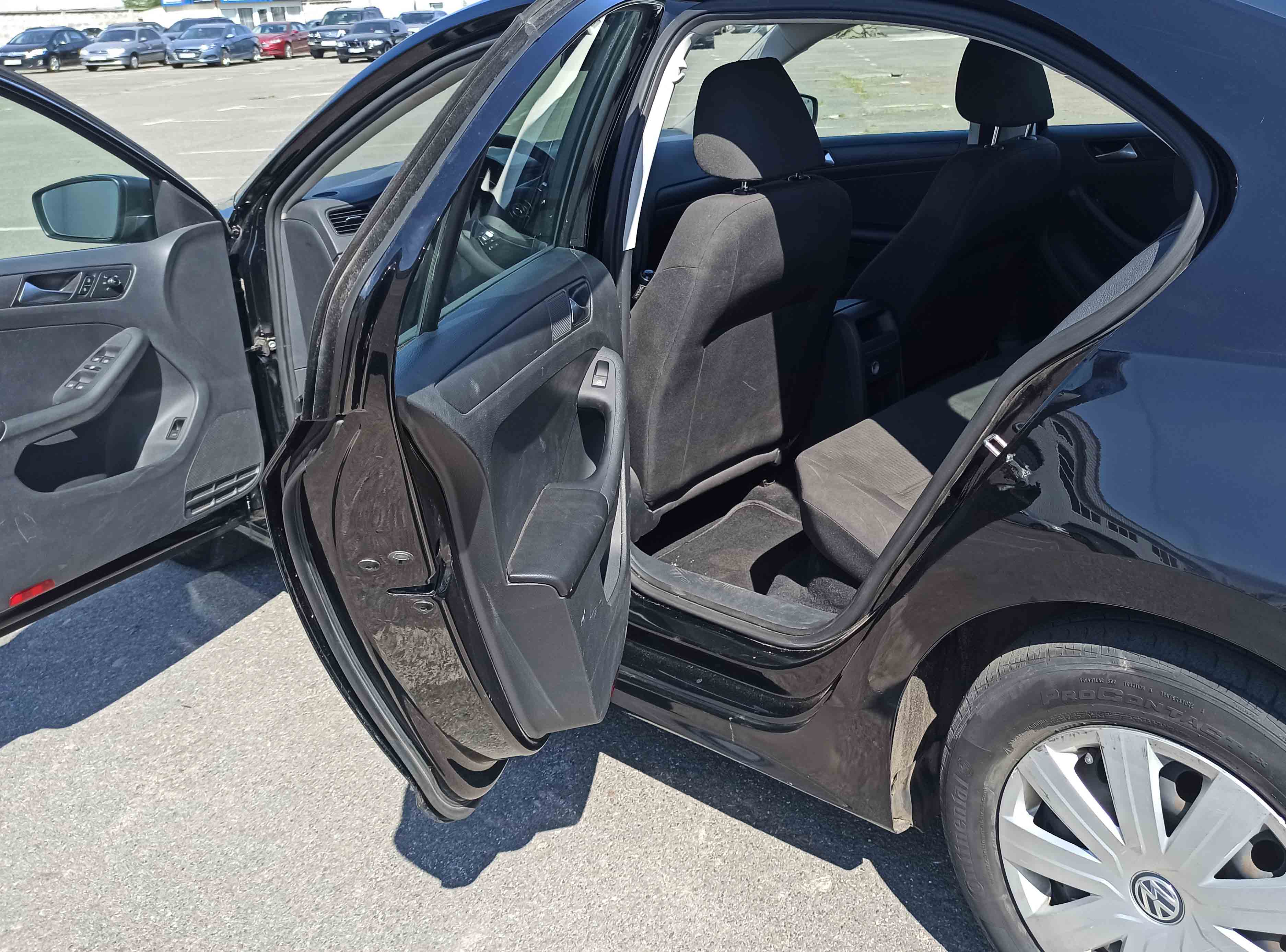 3VW1K7AJ9FM422687