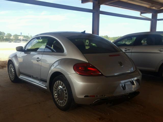 3VWJ17ATXEM638311