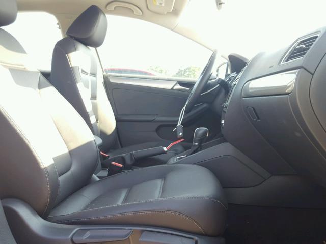 3VWDB7AJ5JM259848