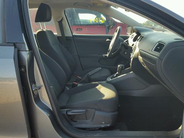 3VW2K7AJ1CM416270