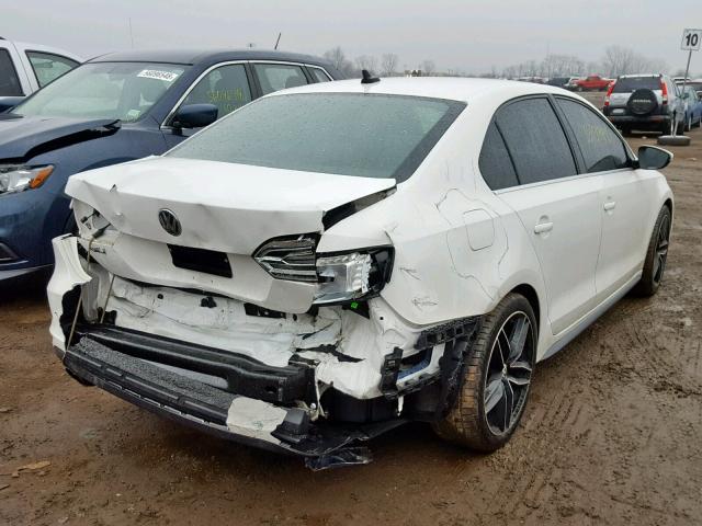 3VW4T7AJ2EM353947