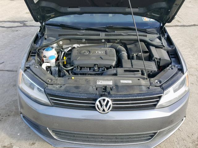 3VWD17AJ9EM429685