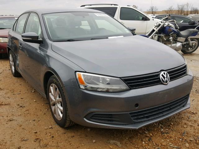 3VWDX7AJ8CM319240