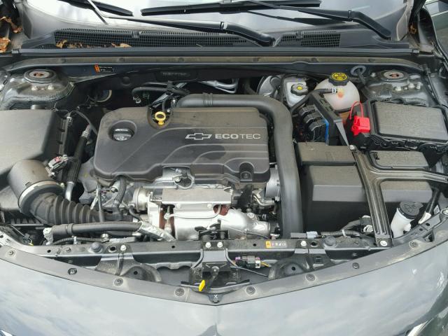 1G1ZB5ST1HF279868
