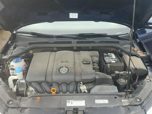 3VWLP7AJ8CM361726