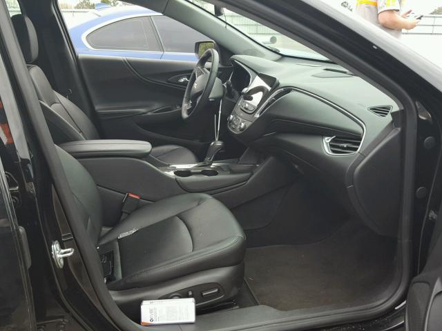 1G1ZE5ST4HF159506
