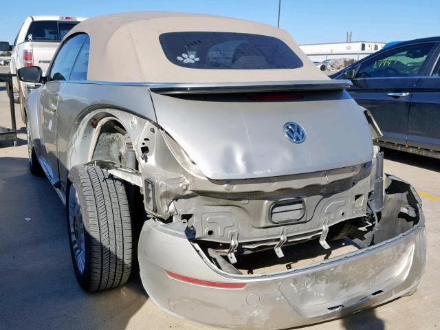 3VW517AT1FM819395