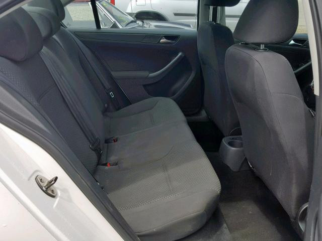 3VW2K7AJ1BM374584