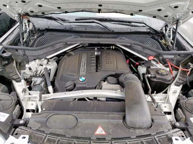 5UXKR2C5XF0H36827