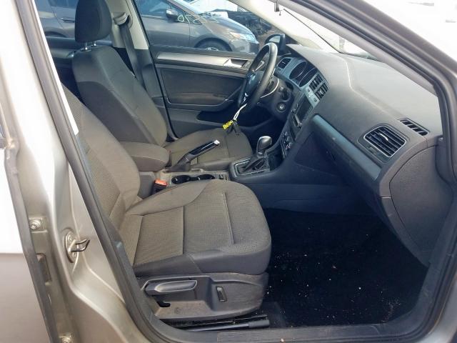 3VW217AU8GM061374