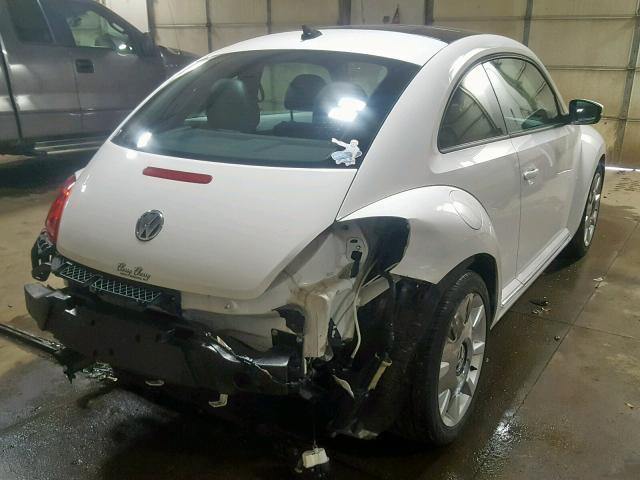 3VWJP7AT0CM611193