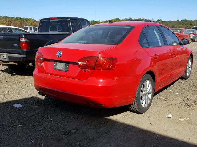3VWDX7AJ6CM368856