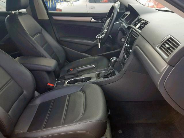 1VWBS7A37EC053186